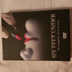 Six Feet Under complete 1st season